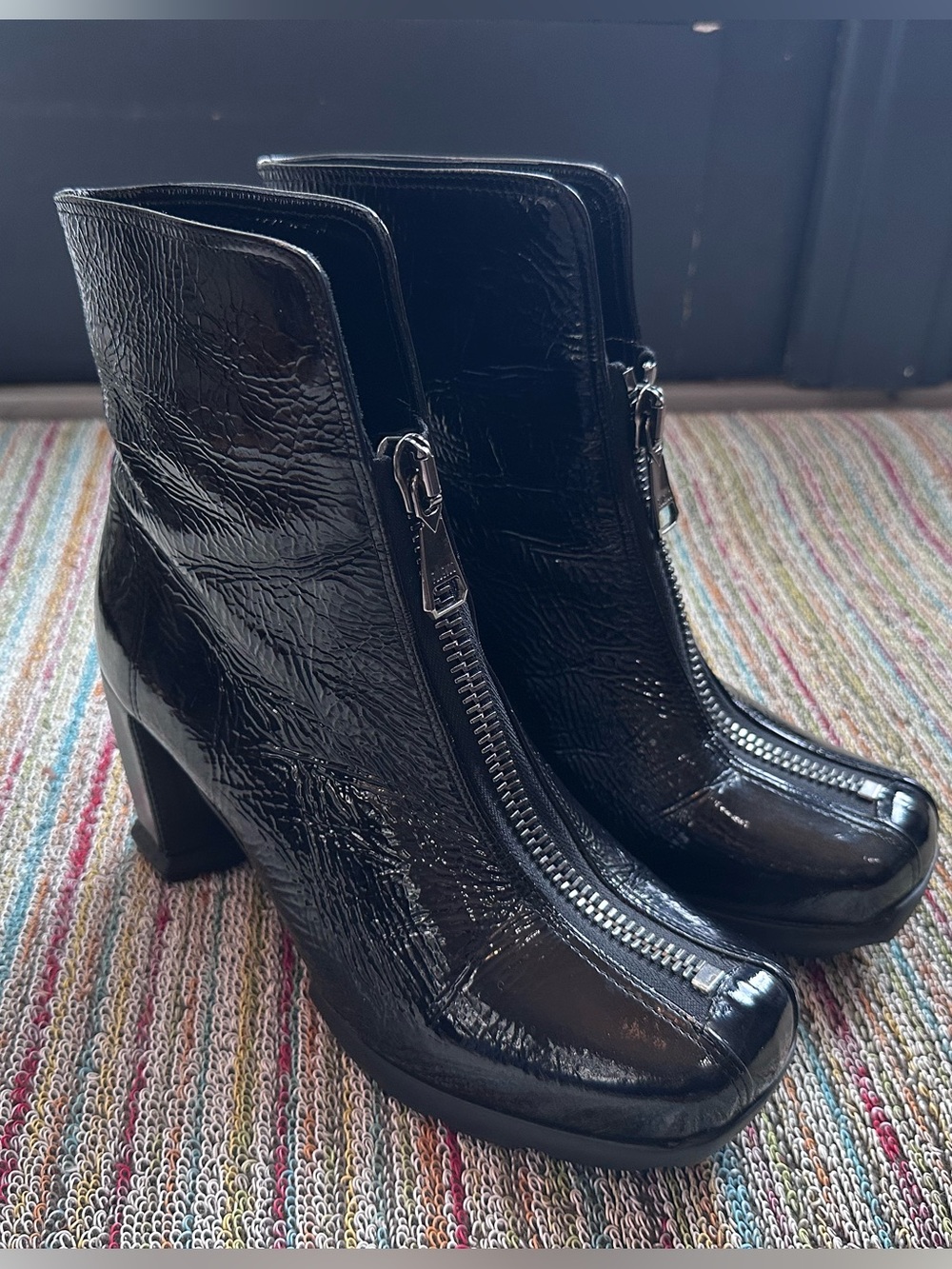 Fluevog EXCELLENT Together Hi Niki black patent leather frontzip heeled boot-7.5